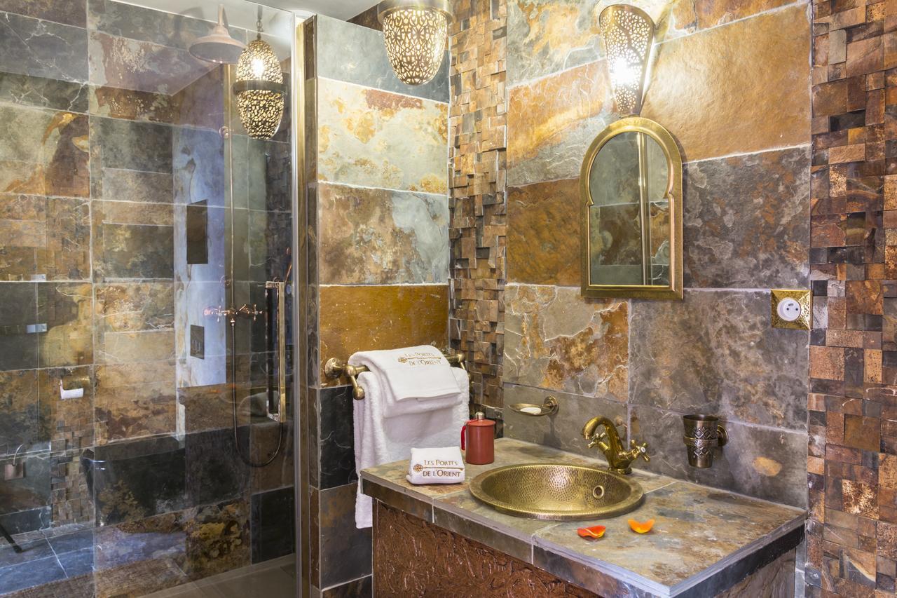 Riad Spa "Les Portes De L'Orient" Tours Exterior foto